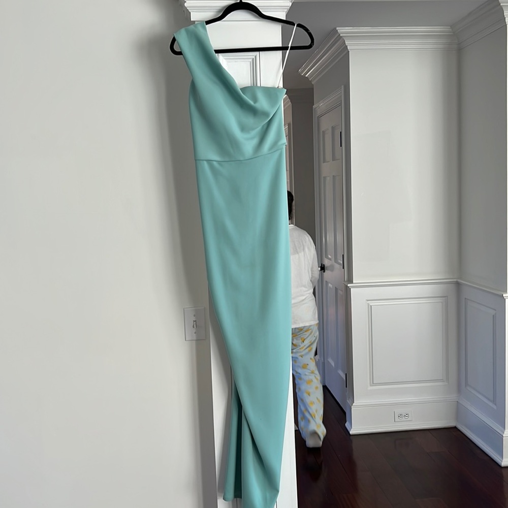 AIDA Long Dress fitted bottom with black zipper in back